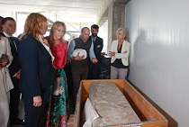 Imagen de la visita a las obras de recuperación del antiguo edificio de Hacienda, en la ciudad de Huelva