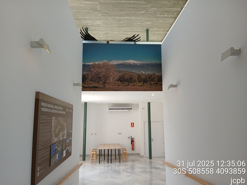 Interior centro de visitantes Láujar Andarax