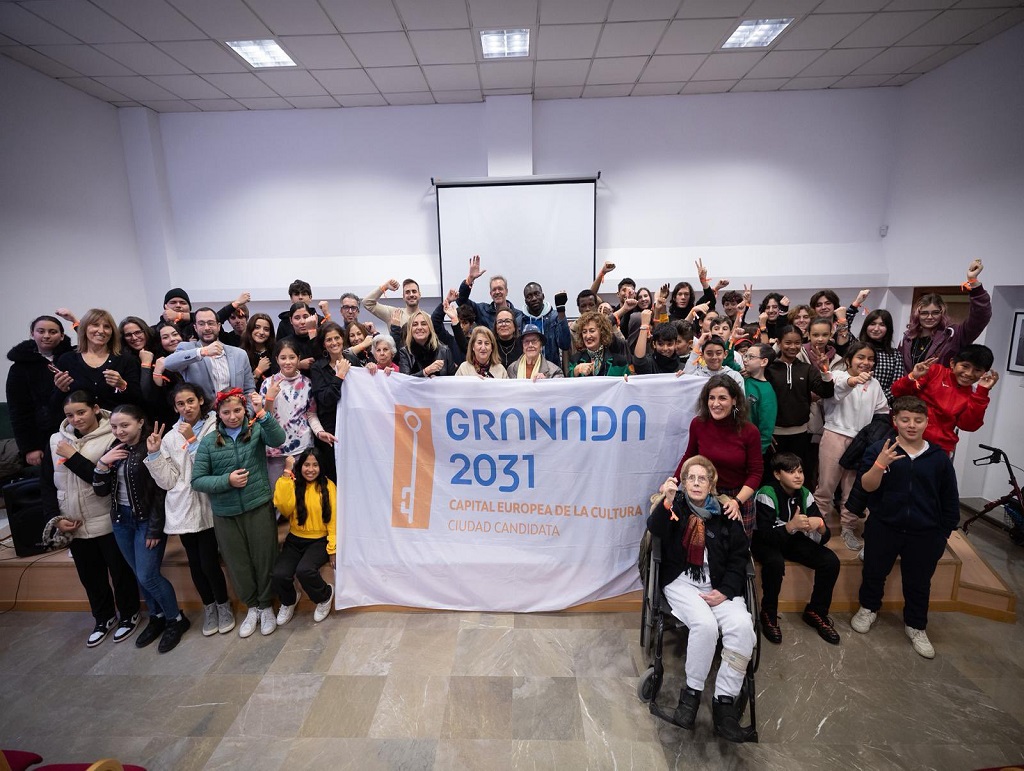 Escolares celebrando el Día de la Lectura en Andalucía