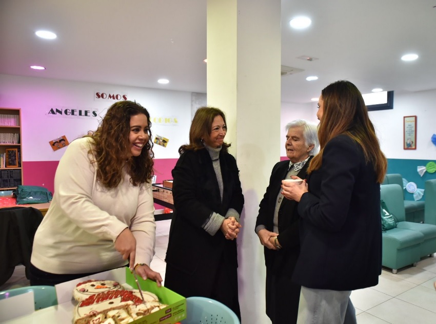 Ha acudido la responsable provincial del IAJ en Málaga, Alba Ortiz