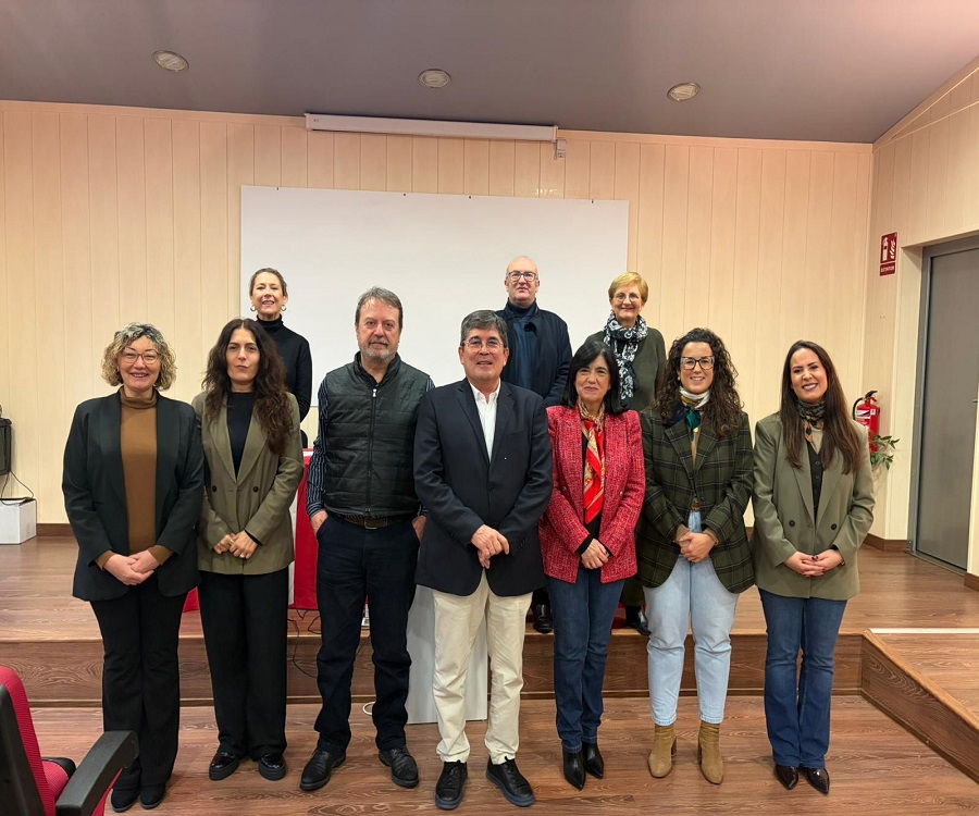 El acto institucional ha contado con la participación de la responsable provincial del IAJ en Jaén