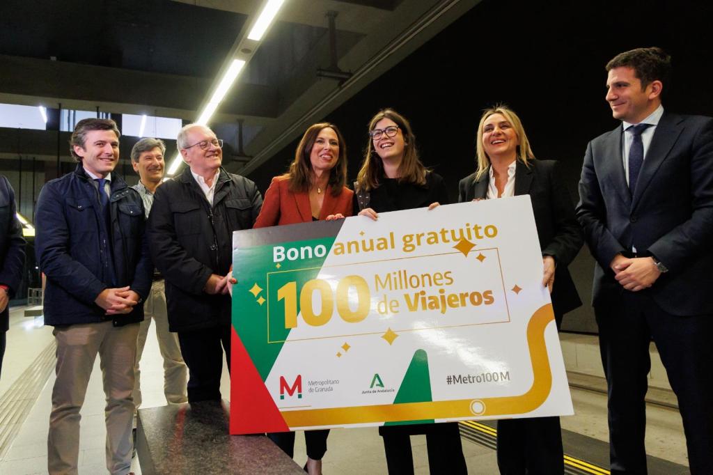 Viajera 100 millones del Metro de Granada.